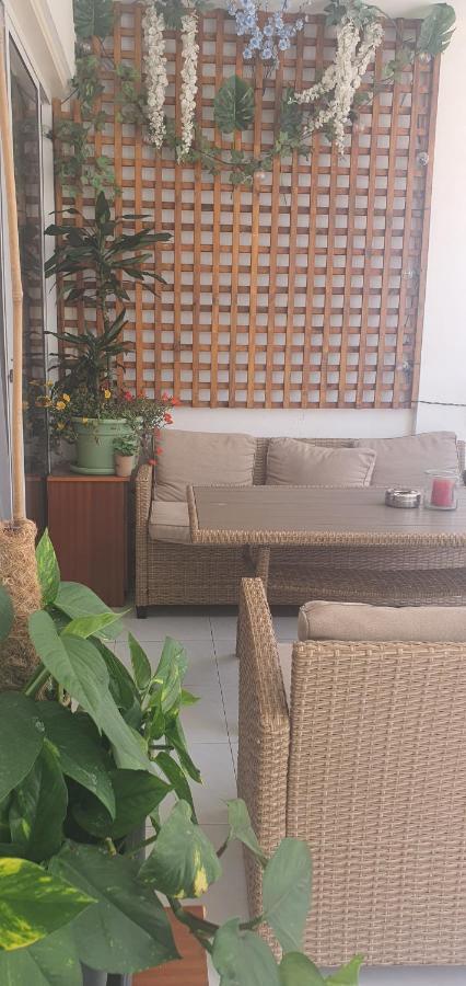 Ferienwohnung Stefaris "Koutsou Court 105" Larnaka Exterior foto