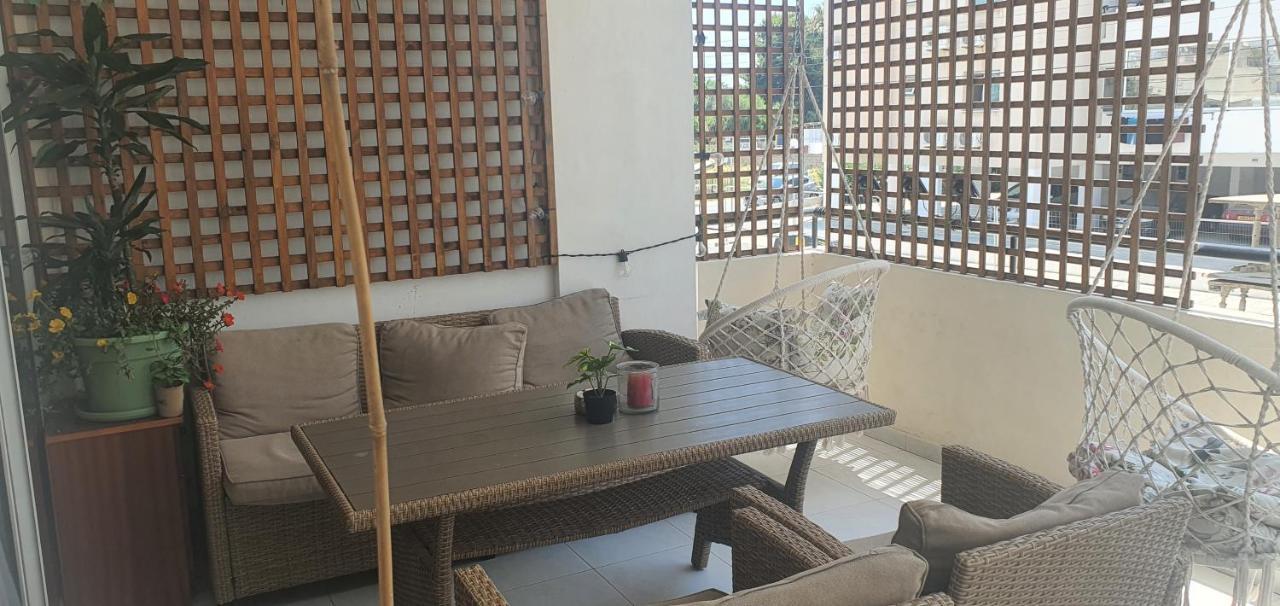 Ferienwohnung Stefaris "Koutsou Court 105" Larnaka Exterior foto